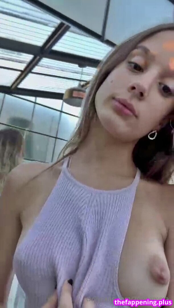 2007emma / Delfi Massanet / delffi.massanet / honeygirlmango Naken OnlyFans Foto #22