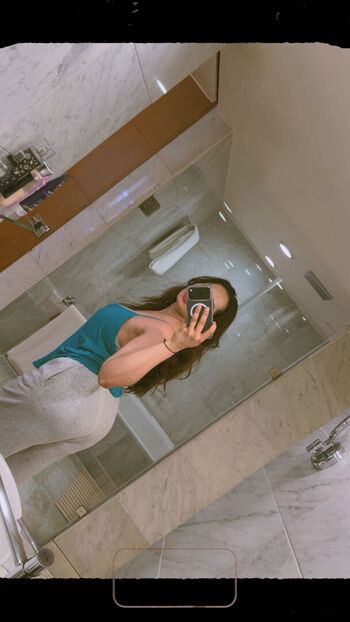 Full leaked Aditi mistry private onlyfans photo