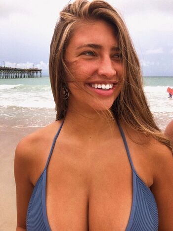 Full leaked Ainsley n private onlyfans photo