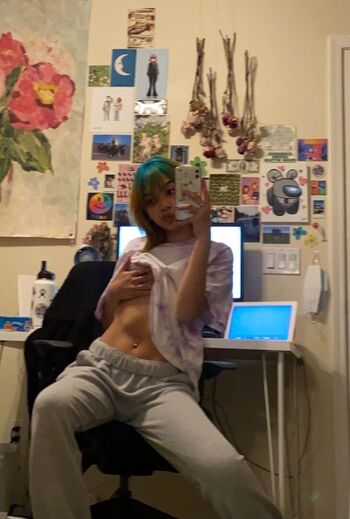 Full leaked Ajtaes taesly private onlyfans photo