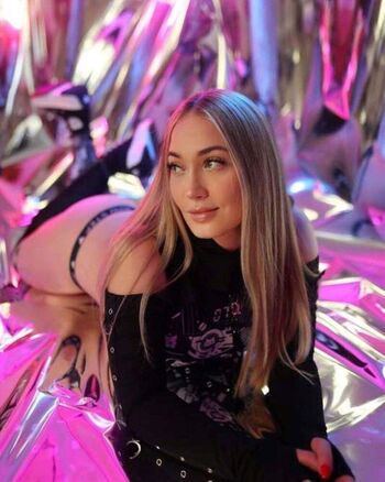 Full leaked Alianimus private onlyfans photo