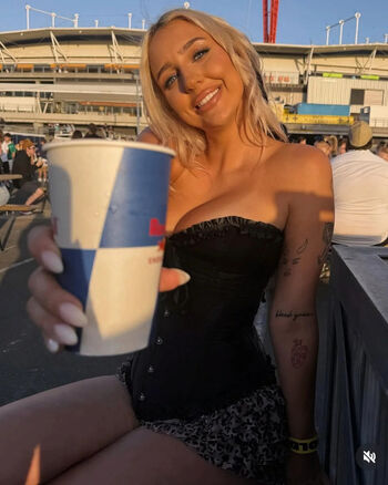 Full leaked Alicia burns private onlyfans photo