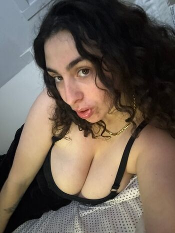Full leaked Aliza rose private onlyfans photo