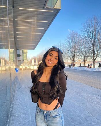 Full leaked Aliza shan private onlyfans photo