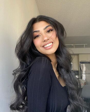 Full leaked Aliza shan private onlyfans photo