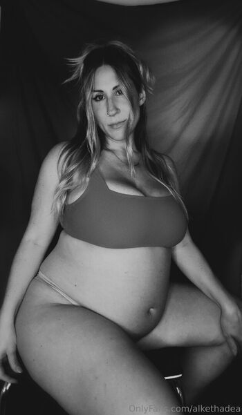 Full leaked Alkethadea private onlyfans photo