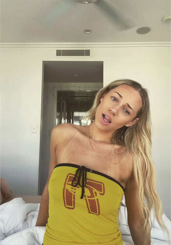 Full leaked Amelia hinton white private onlyfans photo