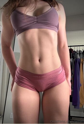 Full leaked Ameliab fit private onlyfans photo