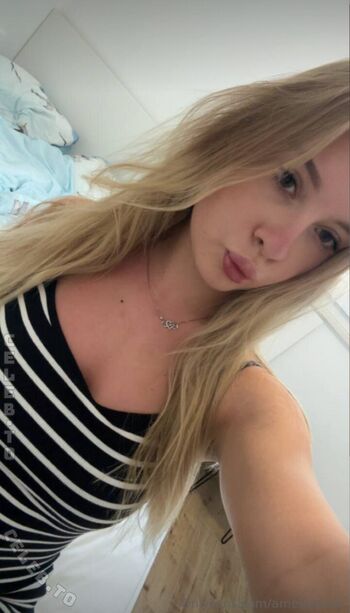 Full leaked Amelie levin private onlyfans photo