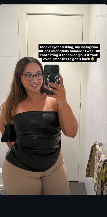 Full leaked Anakakfit private onlyfans photo