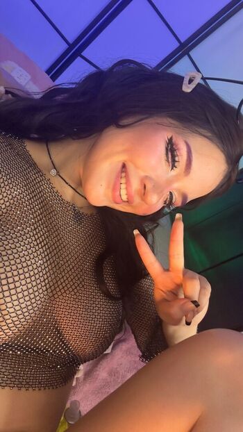 Full leaked Angelrouusee private onlyfans photo