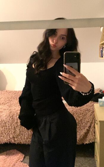 Full leaked Asha banks/ private onlyfans photo