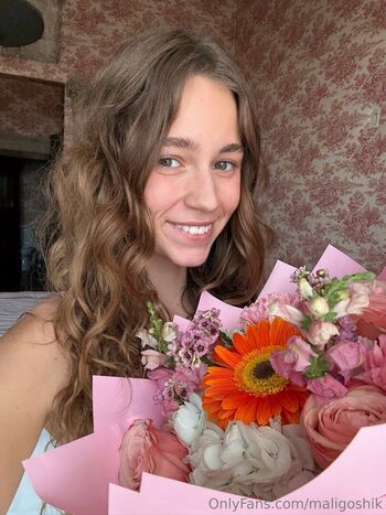 Full leaked Anna malygon maligoshik maligoshik a  page private onlyfans photo