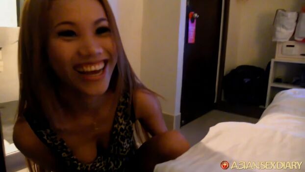 Full leaked Asiansexdiary page private onlyfans photo