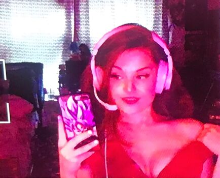 Full leaked Auroraiskira page private onlyfans photo