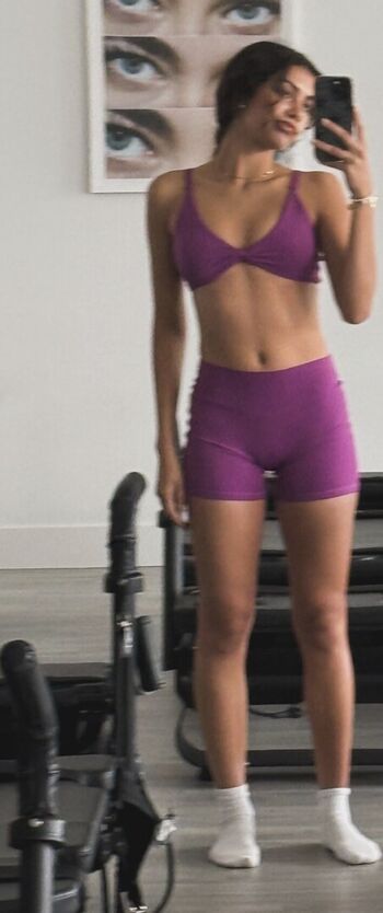 Full leaked Avery gilmore private onlyfans photo