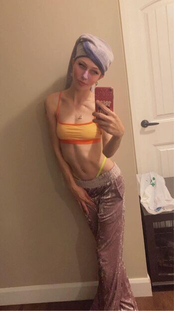 Full leaked Babydoll private onlyfans photo