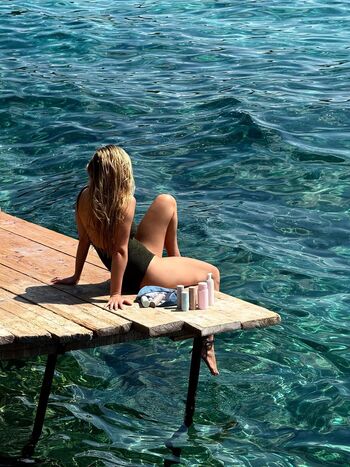 Full leaked Bar refaeli page private onlyfans photo