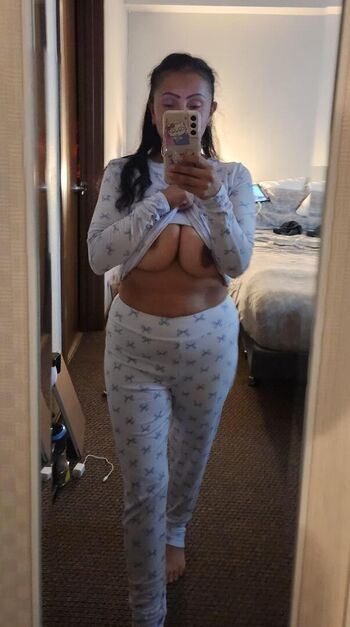 Full leaked Bibianacarina private onlyfans photo