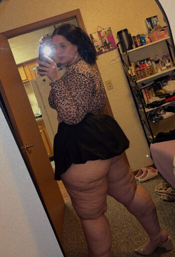 Full leaked Bigmamahaylee private onlyfans photo