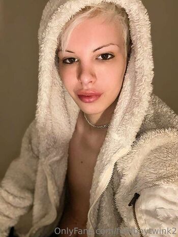 Blonditwink