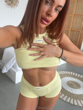 Full leaked Bronte schofield private onlyfans photo