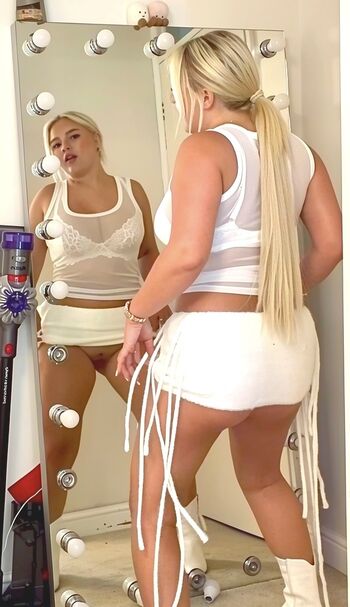 Full leaked Brooke marsden private onlyfans photo