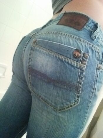 Full leaked Bubblebumbutt private onlyfans photo