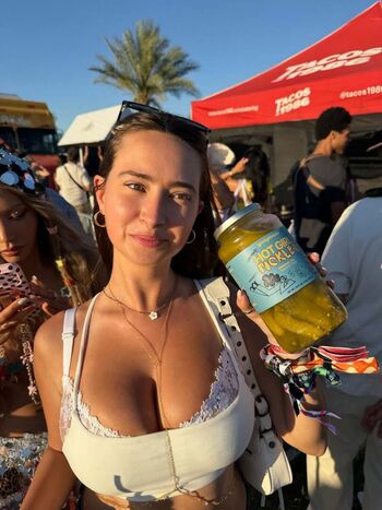 Full leaked Cecilia rose private onlyfans photo