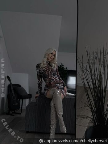 Full leaked Chellychervet page private onlyfans photo