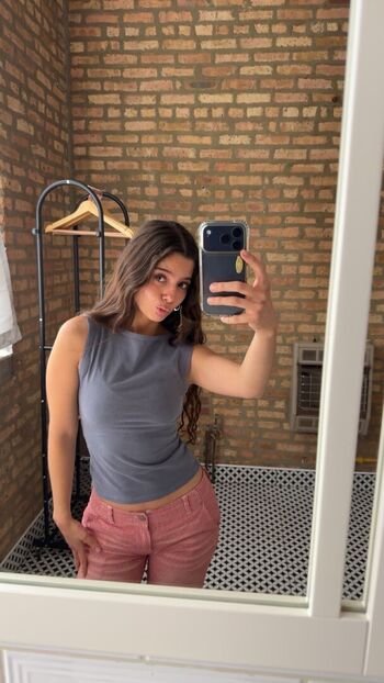 Full leaked Chloeforero  page private onlyfans photo