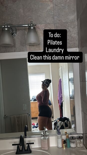 Full leaked Curlywurdy private onlyfans photo