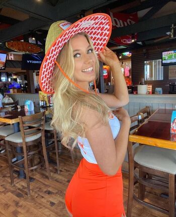 Full leaked Daddyyandhisslutxx private onlyfans photo