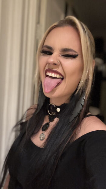 Full leaked Dogtorizzy private onlyfans photo