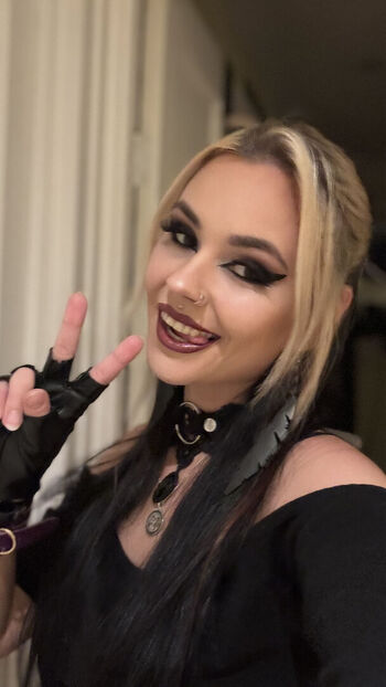 Full leaked Dogtorizzy private onlyfans photo