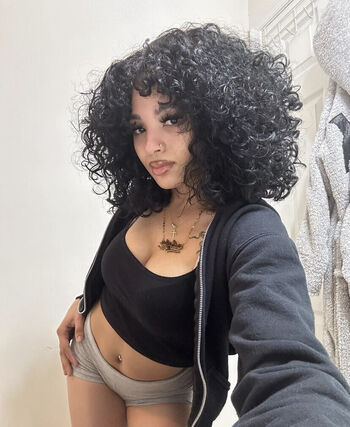dollbbyshy