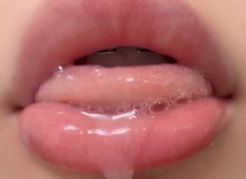 Full leaked Dollhndss private onlyfans photo