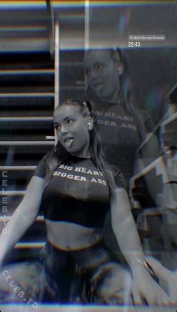 Full leaked Easy private onlyfans photo