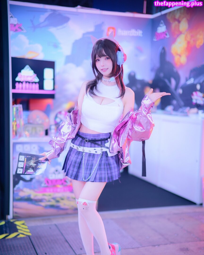 Ely Cosplay / Ely_eee / eeelyeee 裸照OnlyFans照片 #202