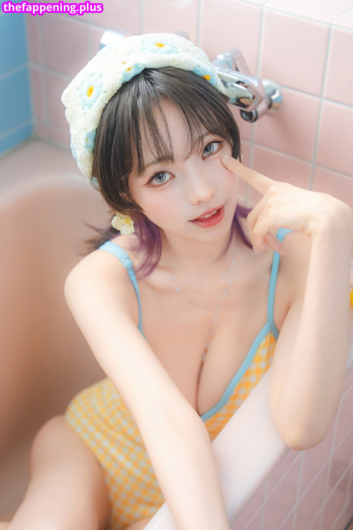 Ely Cosplay / Ely_eee / eeelyeee Çıplak OnlyFans Fotoğrafı #208