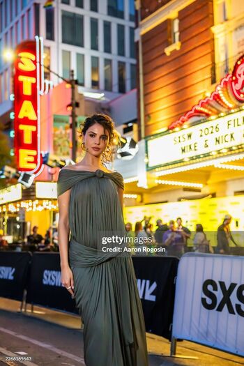 Full leaked Eiza gonzlez private onlyfans photo