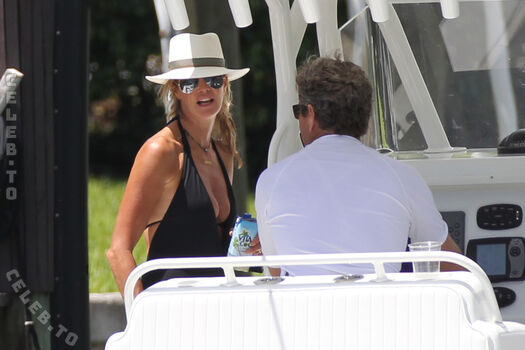 Elle Macpherson