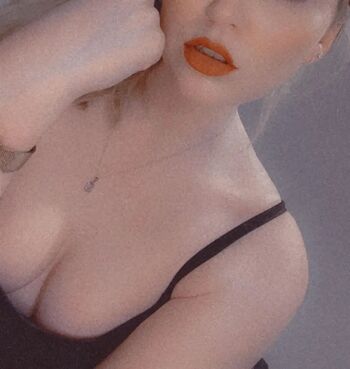 Full leaked Em private onlyfans photo