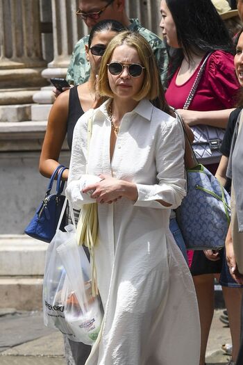 Full leaked Emilia clarke private onlyfans photo