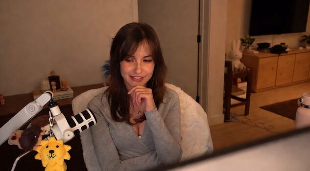 Full leaked Emilydaniellam private onlyfans photo