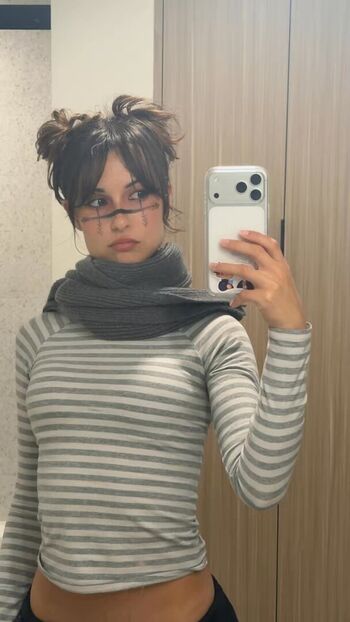 Full leaked Emilydaniellam private onlyfans photo