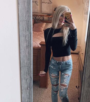 Full leaked Emilymichellejohnson private onlyfans photo