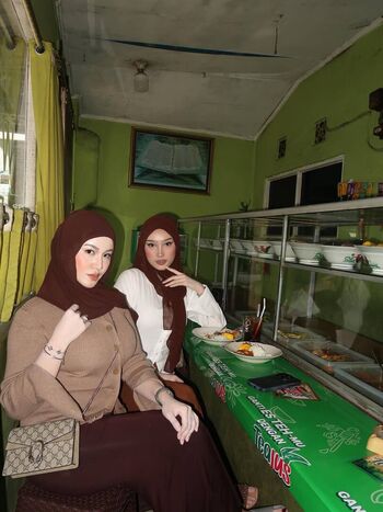 Erinta Fawza