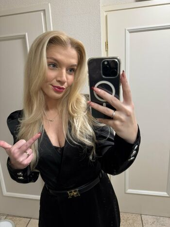 Full leaked Esmeralda wannink private onlyfans photo