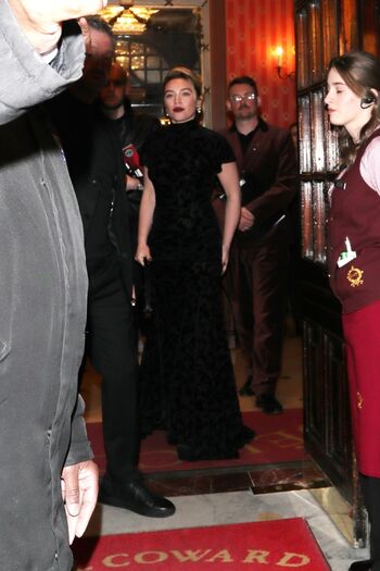 Full leaked Florence pugh  page private onlyfans photo